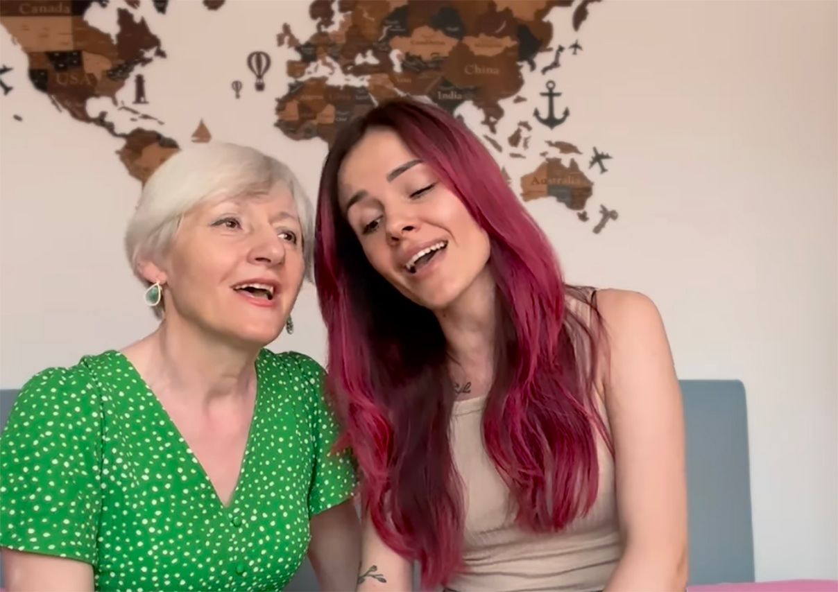 MamaRika спела вместе с мамой MamaRika спела вместе с мамой