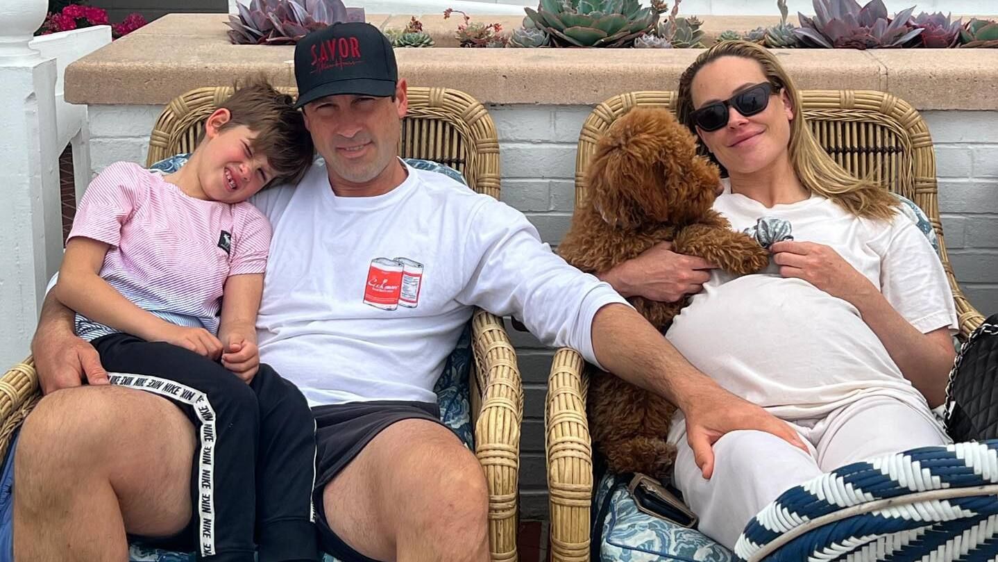 Максим Чмерковский с семьей Максим Чмерковский с семьей