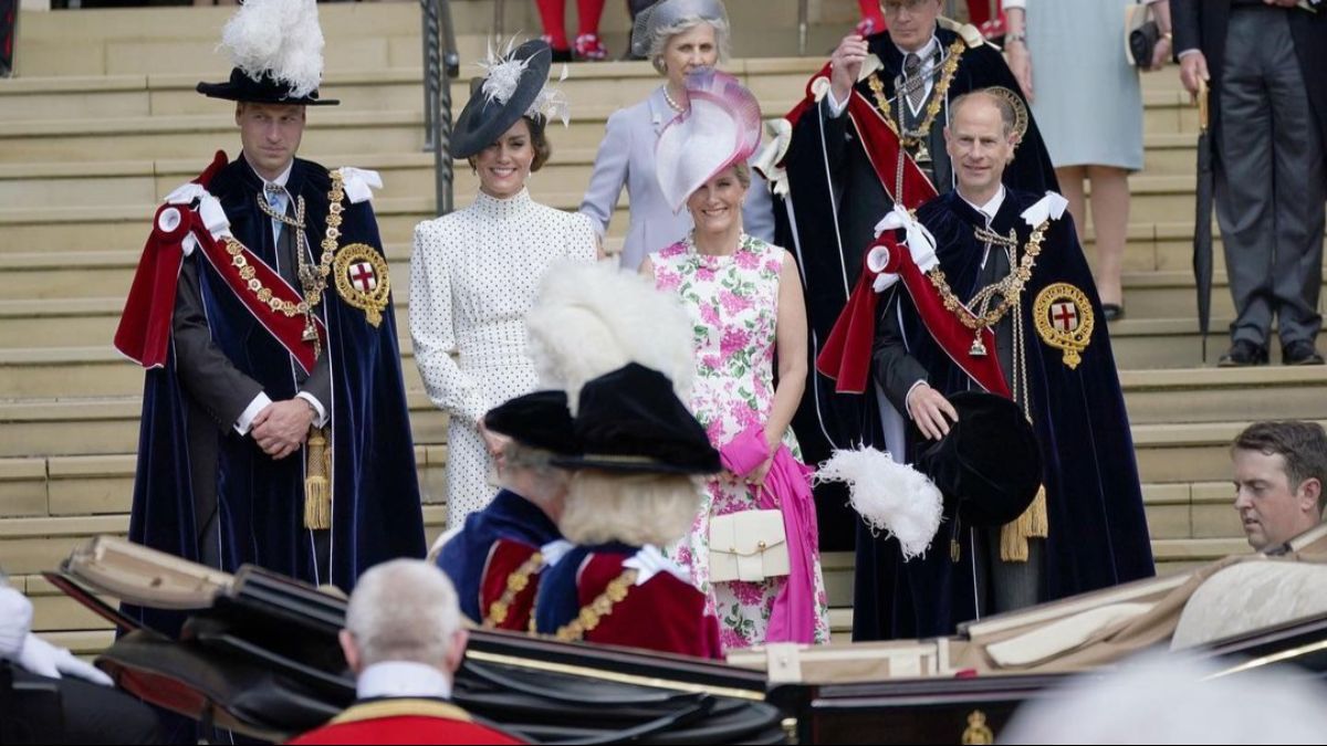 Кейт Міддлтон повторила образ принцеси Діани - що одягнула принцеса Уельська Showbiz
