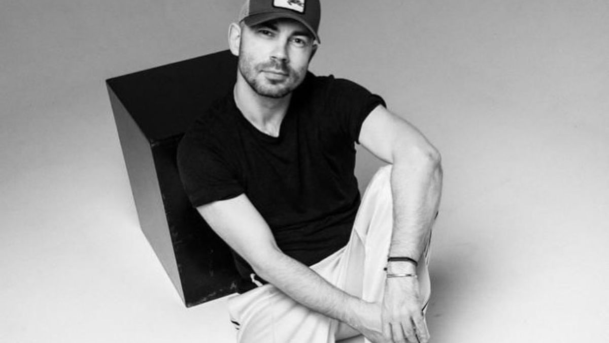 Андрей Бедняков признался, почему его жена и дети остаются в США - подробности Showbiz Андрей Бедняков признался, почему его жена и дети остаются в США - подробности Showbiz