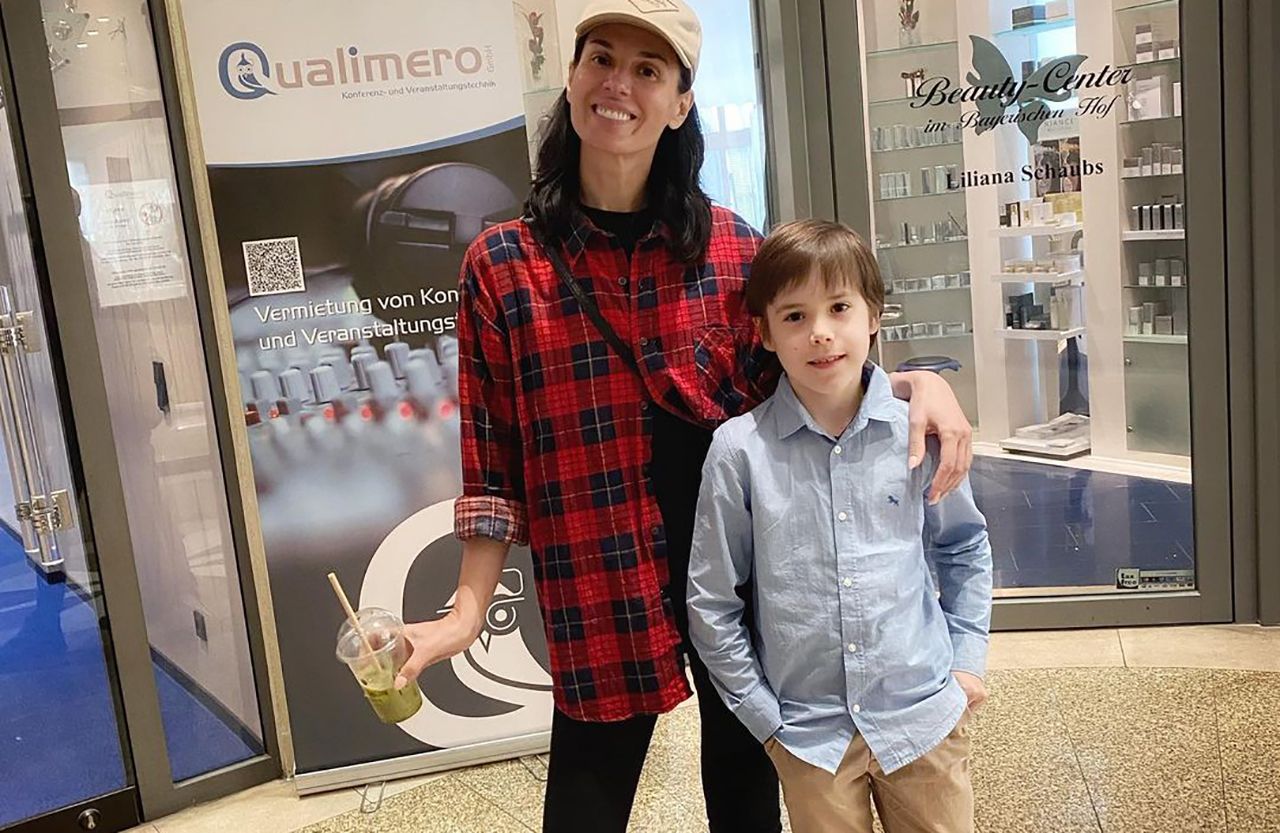 Маша Ефросинина с сыном Маша Ефросинина с сыном