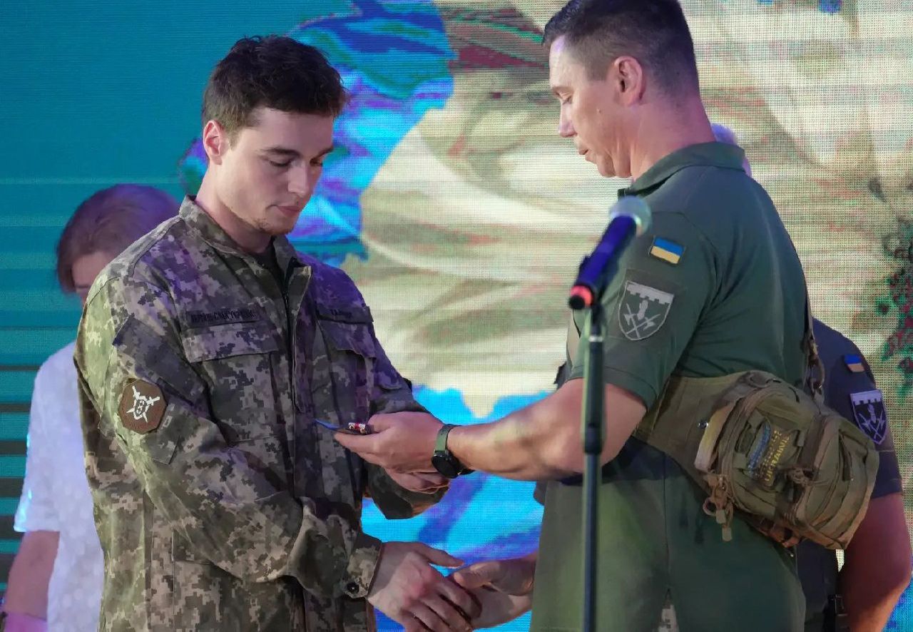 Назар Грабарь получил награду Назар Грабарь получил награду