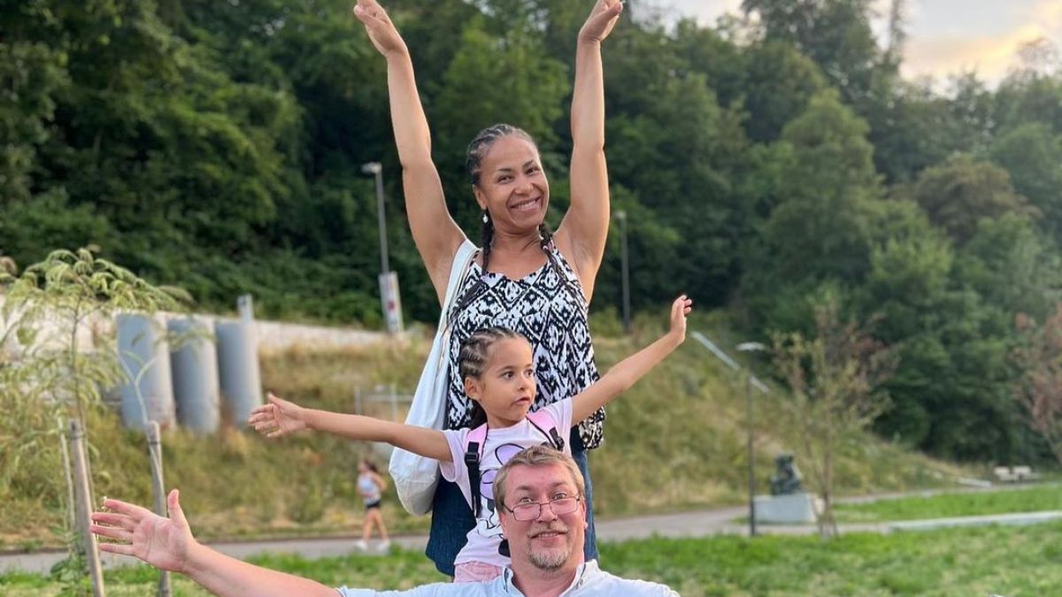 Гайтана впервые за год вышла на связь - фото - Showbiz Гайтана впервые за год вышла на связь - фото - Showbiz