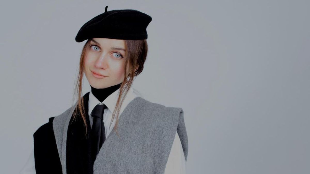 Jerry Heil рассекретила стоимость обучения в Беркли - видео - Showbiz Jerry Heil рассекретила стоимость обучения в Беркли - видео - Showbiz