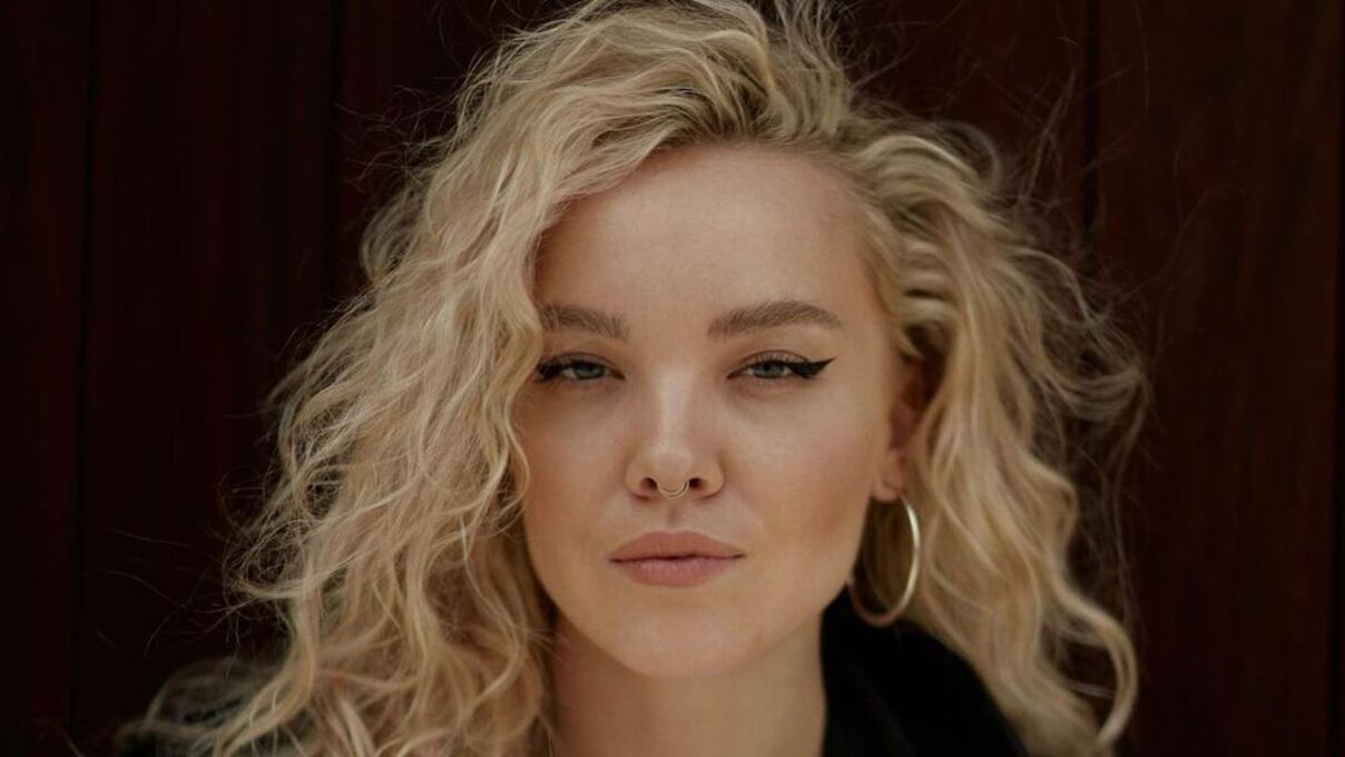 Тіна Антоненко Тіна Антоненко