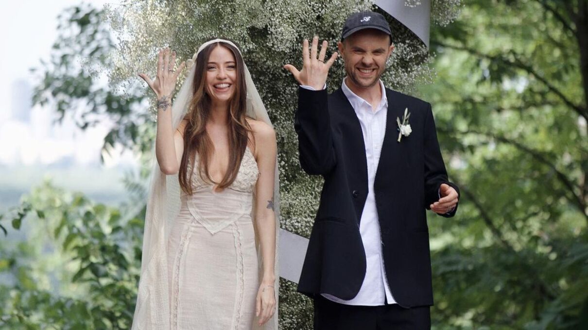 Надя Дорофеева и Михаил Кацурин поженились Надя Дорофеева и Михаил Кацурин поженились