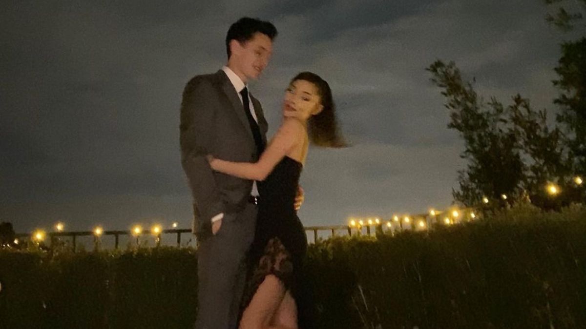 Аріана Гранде з чоловіком Далтоном Гомесом Аріана Гранде з чоловіком Далтоном Гомесом