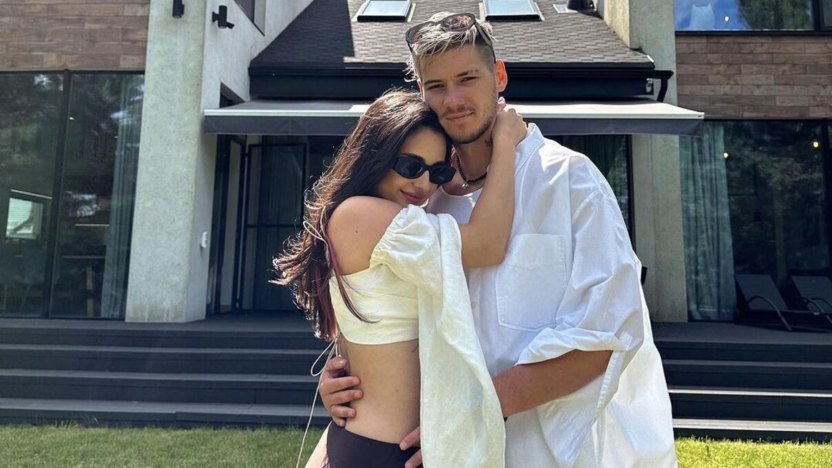 Анна Тринчер и Александр Волошин Анна Тринчер и Александр Волошин