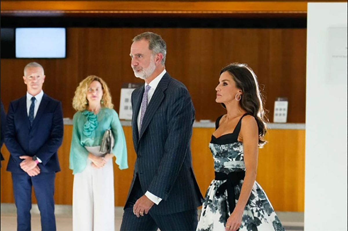 Королева Летиція з чоловіком Королева Летиція з чоловіком