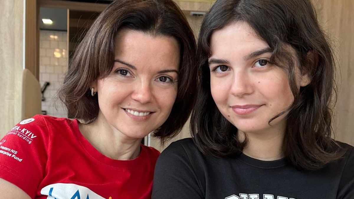 Марічка Падалка з донькою Марічка Падалка з донькою