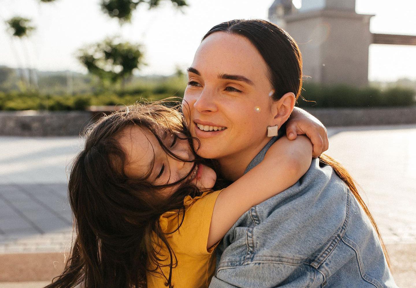 Инна Мирошниченко с дочерью Мией Инна Мирошниченко с дочерью Мией