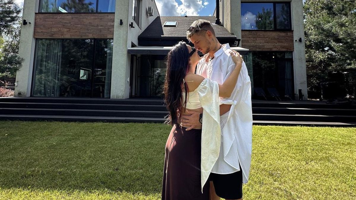 Анна Трінчер та Олександр Волошин Анна Трінчер та Олександр Волошин