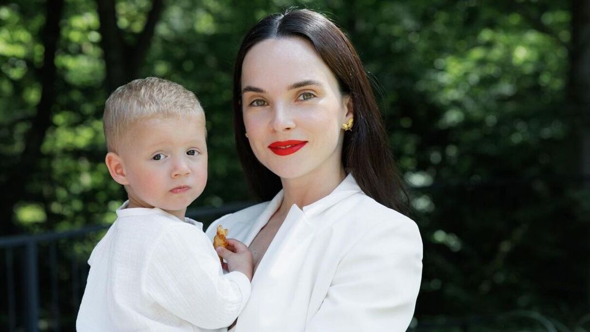 Инна Мирошниченко с названным сыном
