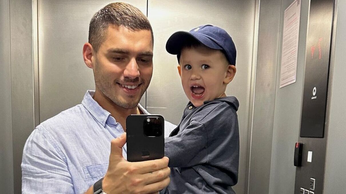 Нікіта Добринін з сином Нікіта Добринін з сином