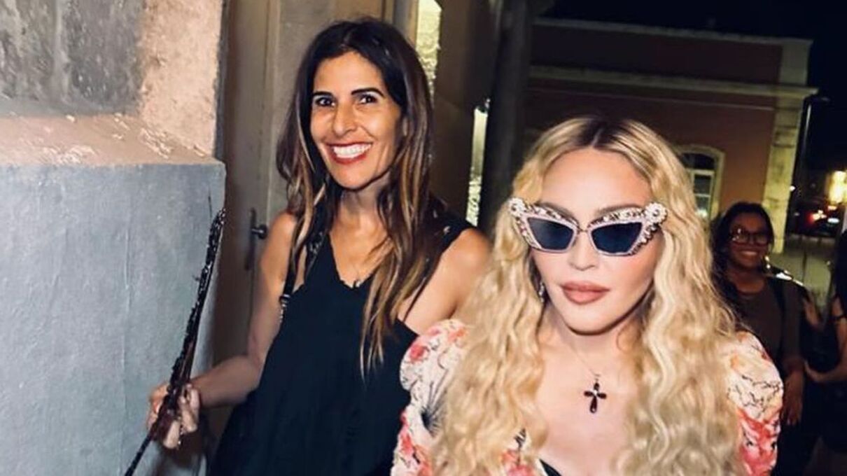 Мадонна з подругою Мадонна з подругою