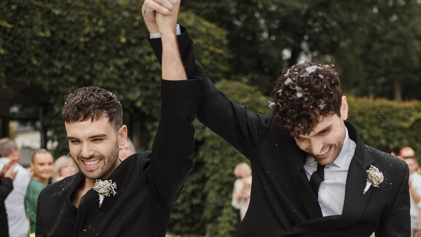 Дункан Лоуренс та Джордан Гарфілд Дункан Лоуренс та Джордан Гарфілд