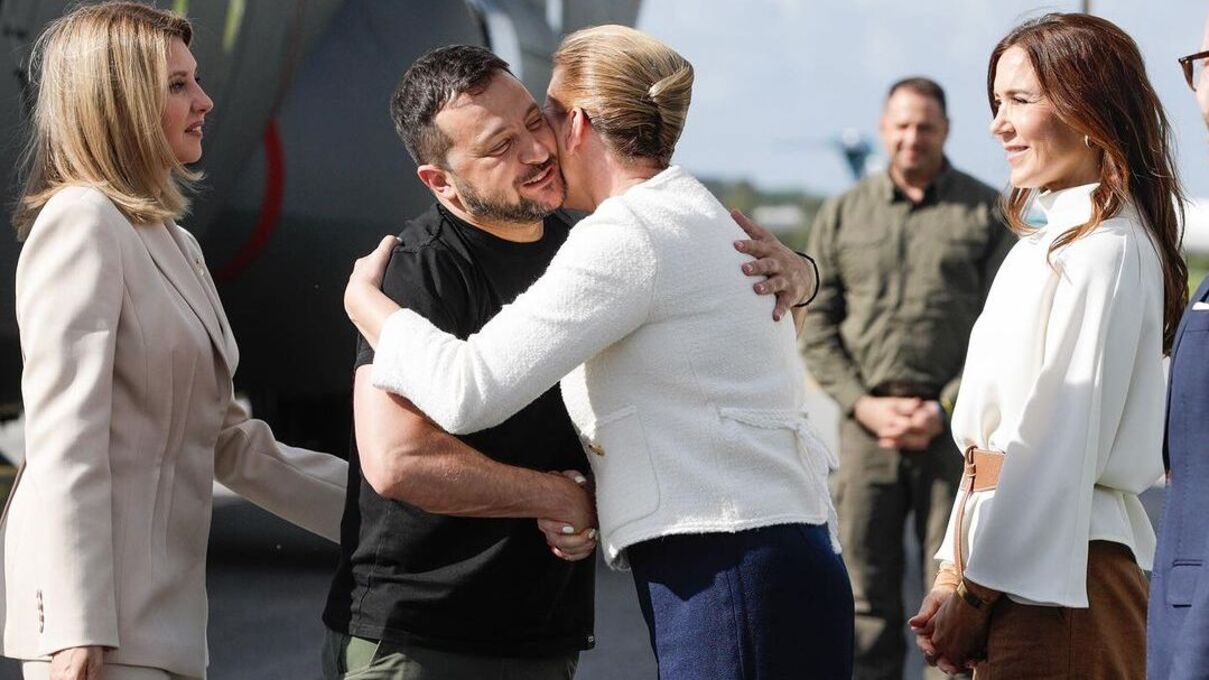 Зеленські з прем'єркою Данії та принцесою Мері Зеленські з прем'єркою Данії та принцесою Мері