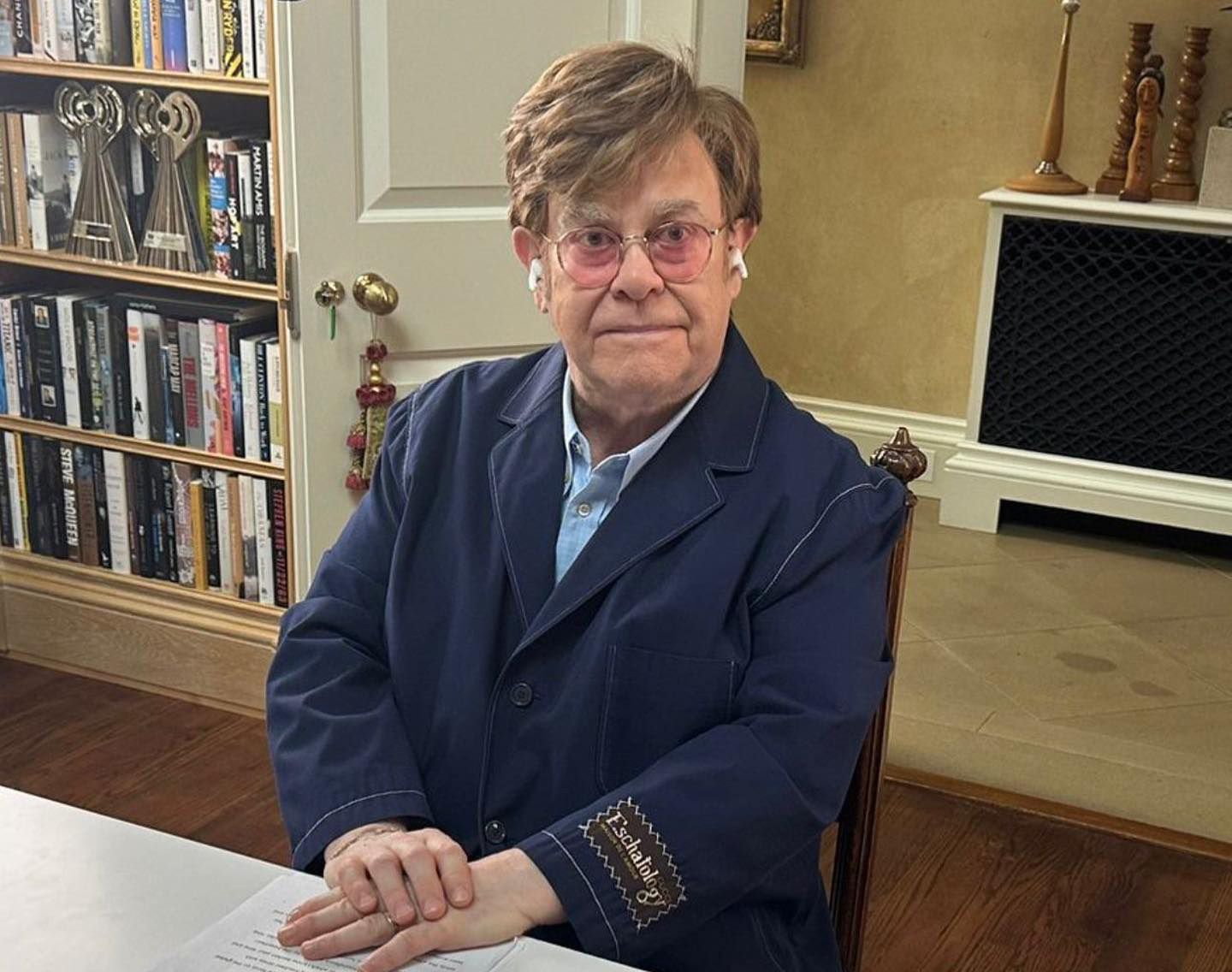 Елтон Джон потрапив до лікарні Елтон Джон потрапив до лікарні