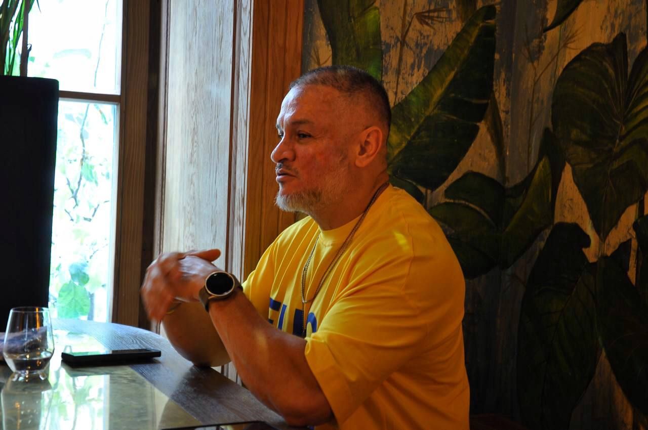 Ектор Хіменес-Браво Ектор Хіменес-Браво