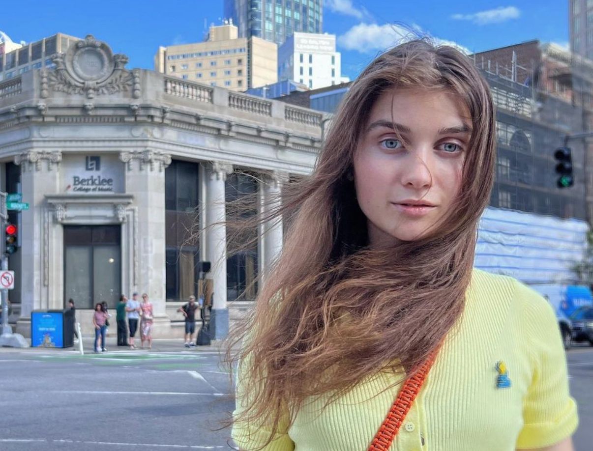 Jerry Heil учится в Беркли Jerry Heil учится в Беркли