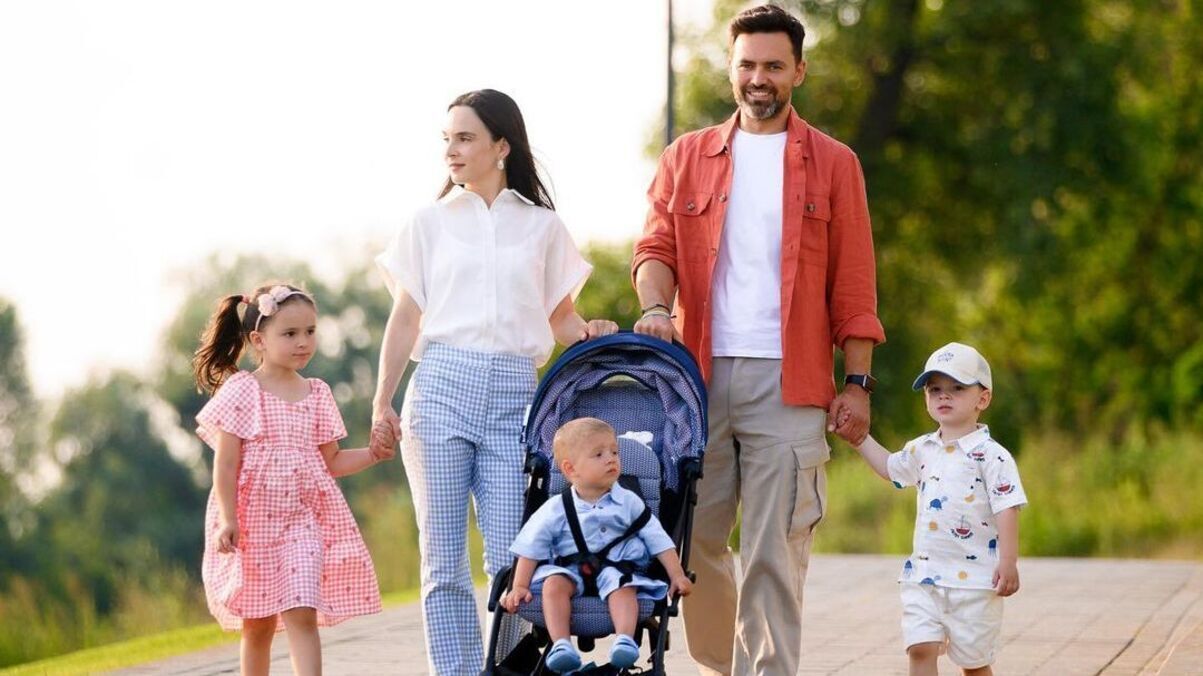 Сім'я Мірошниченків Сім'я Мірошниченків