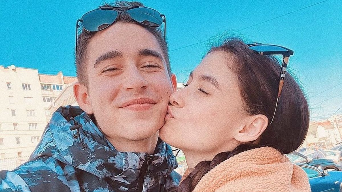 Роман Сасанчин с женой Роман Сасанчин с женой