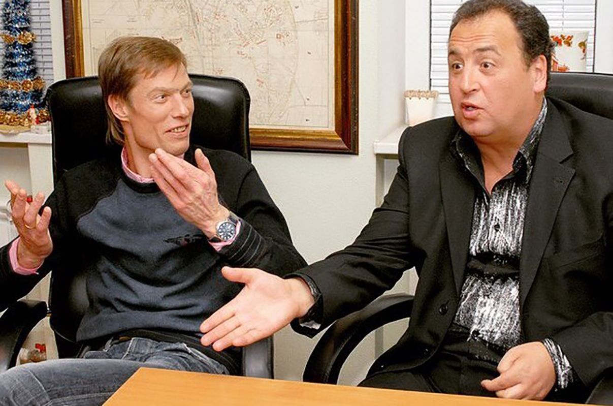 Юмористы из дуэта "Кролики" Юмористы из дуэта "Кролики"