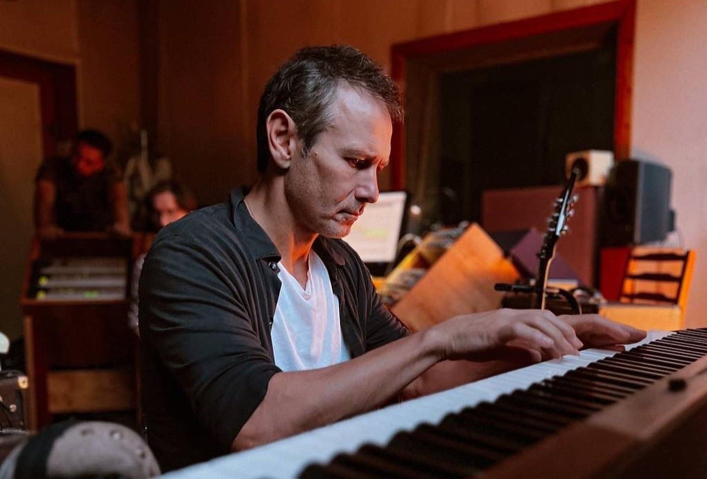 Святослав Вакарчук Святослав Вакарчук