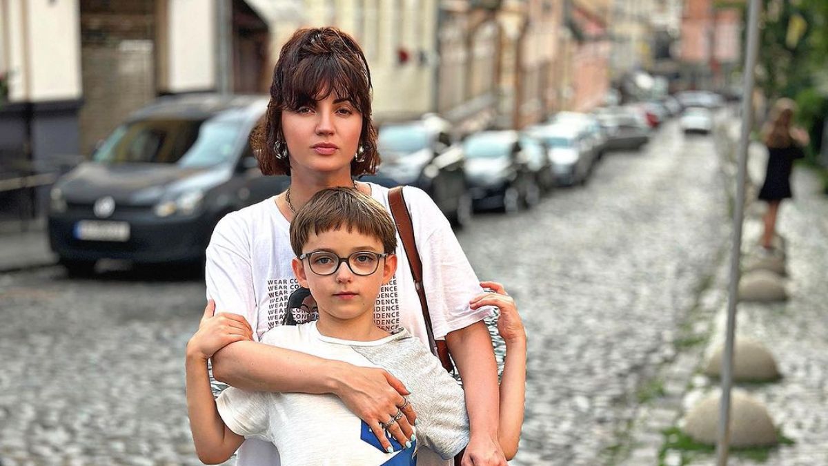 Оля Цыбульская с сыном Нестором Оля Цыбульская с сыном Нестором