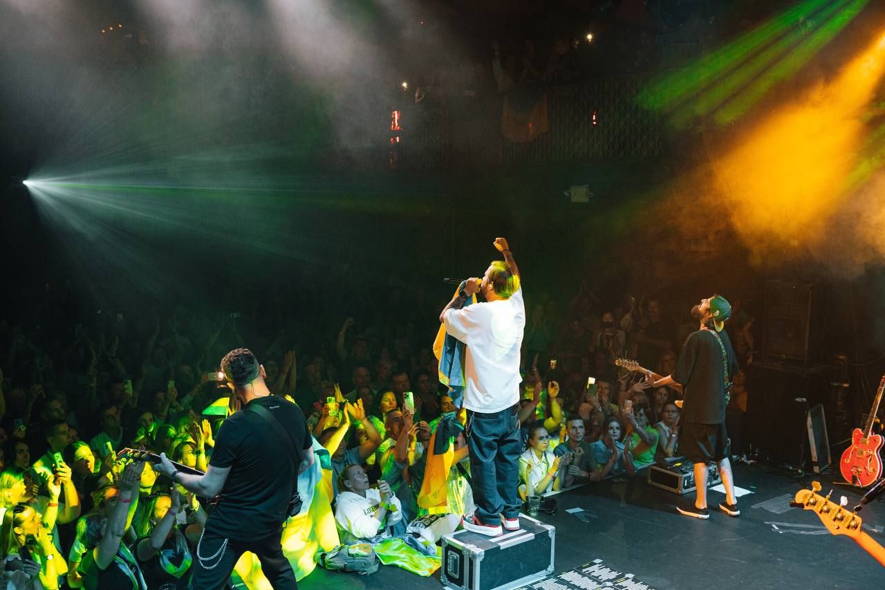 Концерт БЕЗ ОБМЕЖЕНЬ Концерт БЕЗ ОБМЕЖЕНЬ