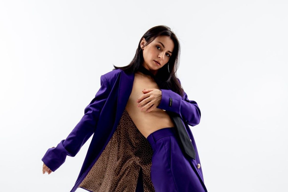 Илона Гвоздева Илона Гвоздева