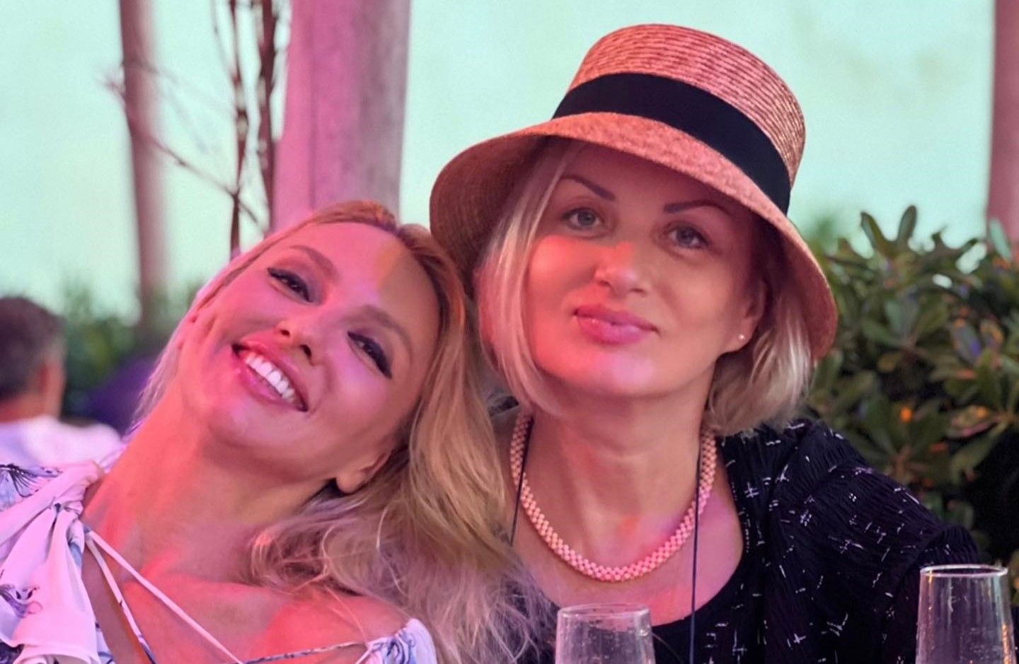 Оля Полякова з мамою Світланою Оля Полякова з мамою Світланою