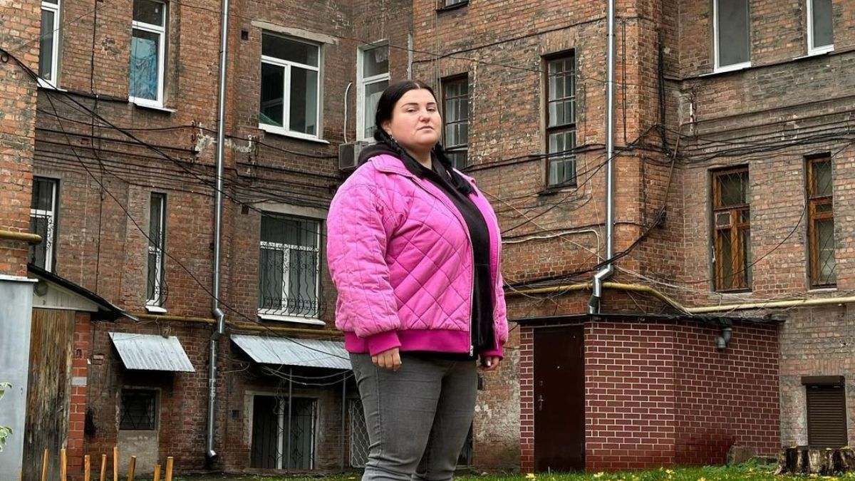 Alyona Alyona Alyona Alyona