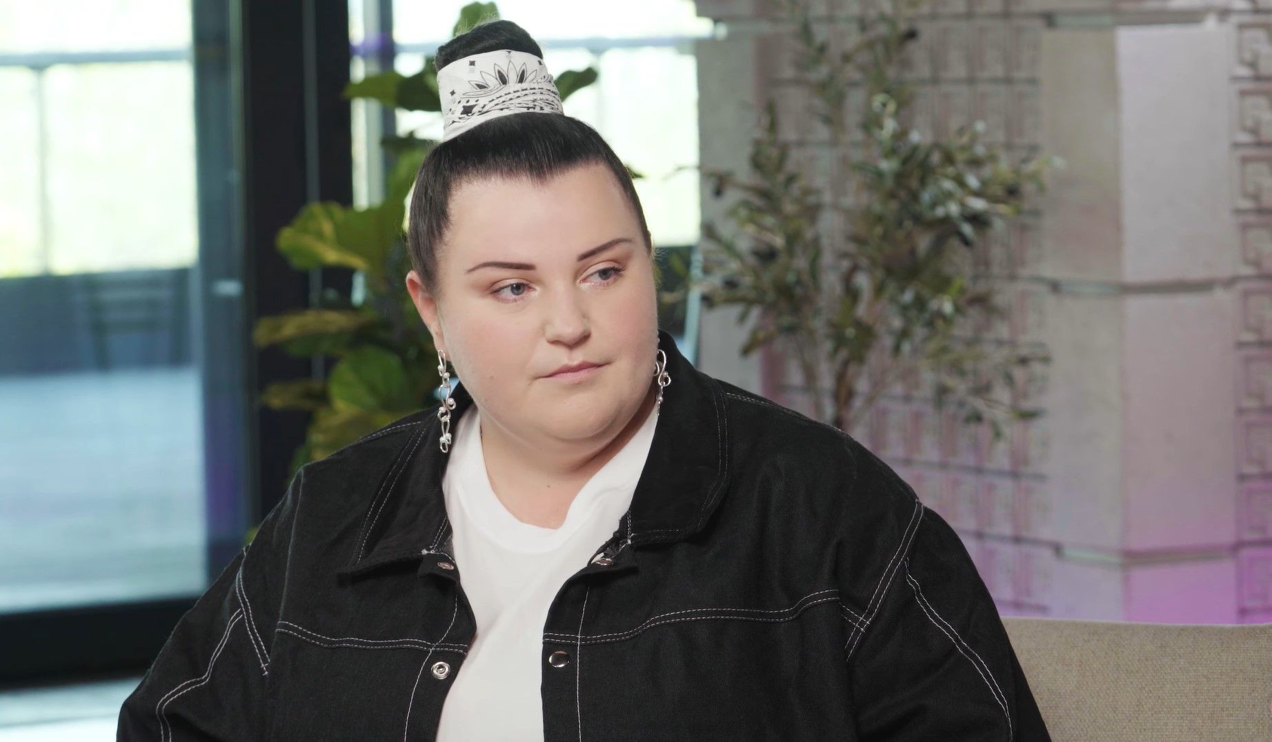 Alyona Alyona Alyona Alyona