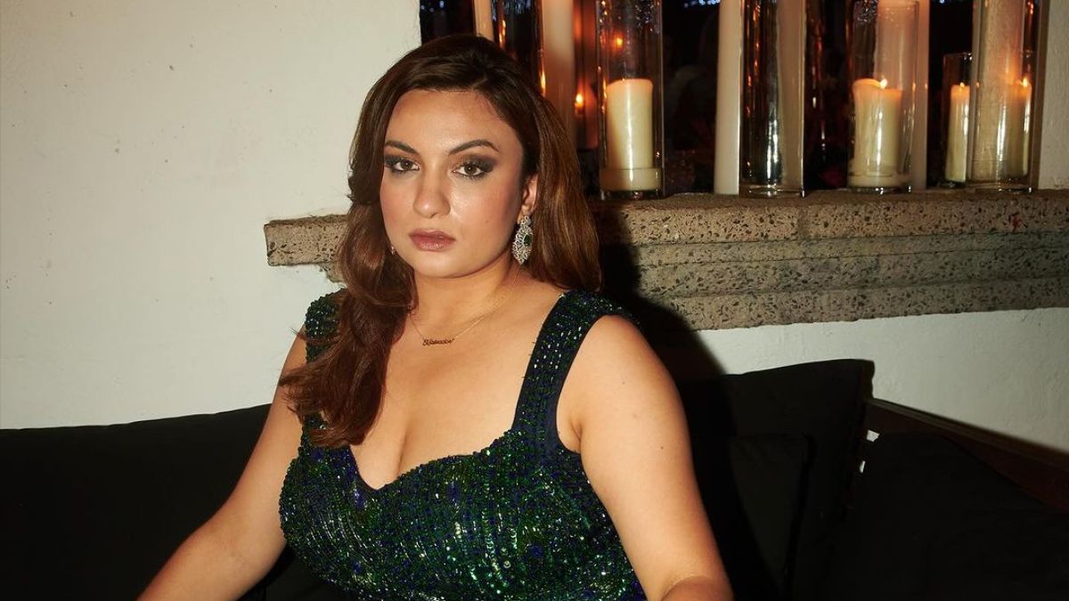 Модель XL на Мисс Вселенная-2023 Модель XL на Мисс Вселенная-2023