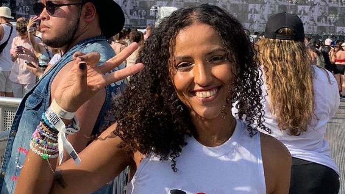 Смерть фанатки во время концерта Тейлор Свифт Смерть фанатки во время концерта Тейлор Свифт