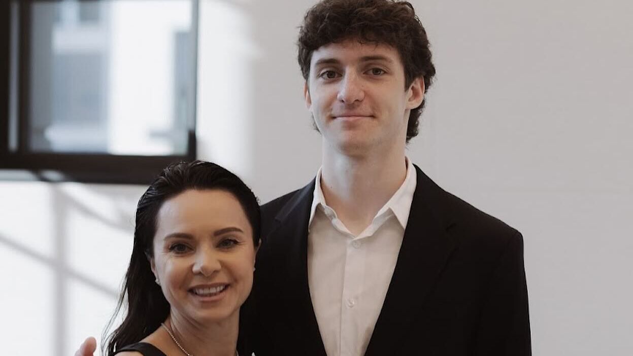 Лилия Подкопаева с сыном Лилия Подкопаева с сыном