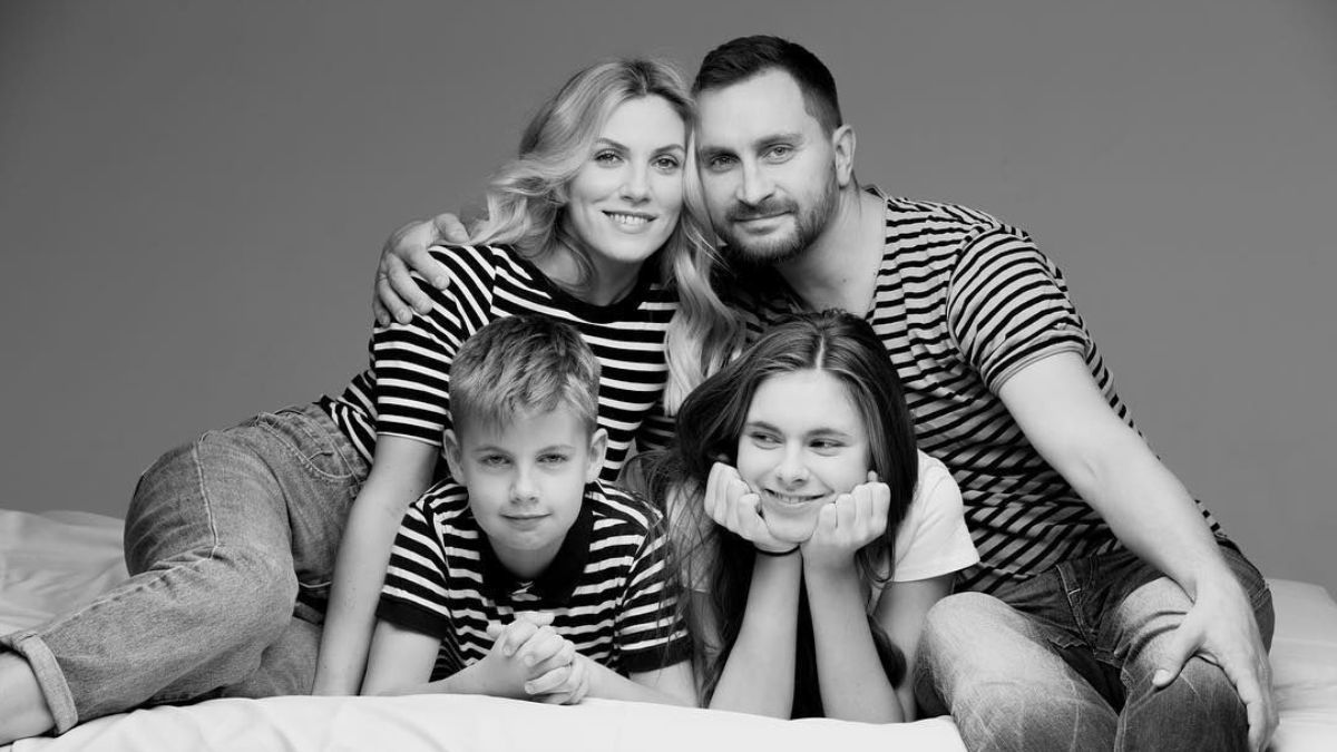 Після звинувачень в аб'юзі: лідер гурту СКАЙ вперше прокоментував розлучення з дружиною - Showbiz Після звинувачень в аб'юзі: лідер гурту СКАЙ вперше прокоментував розлучення з дружиною - Showbiz