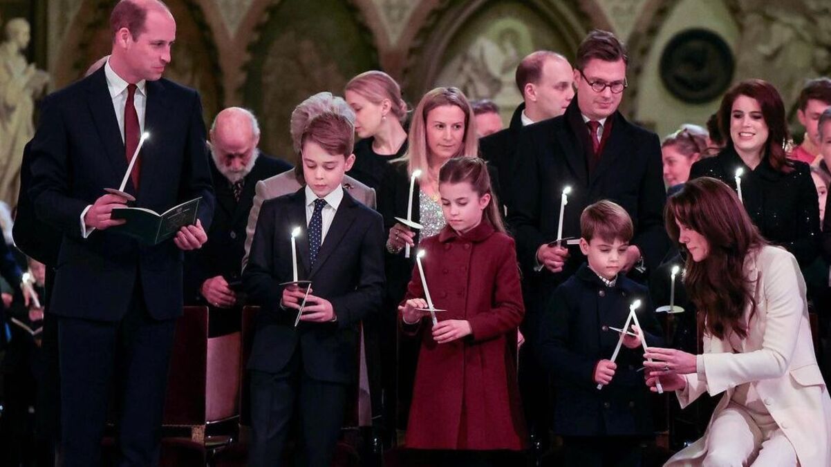 Королівська сім'я на концерті Королівська сім'я на концерті