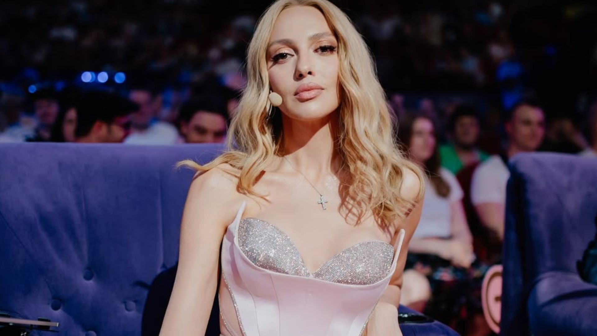 Оля Полякова