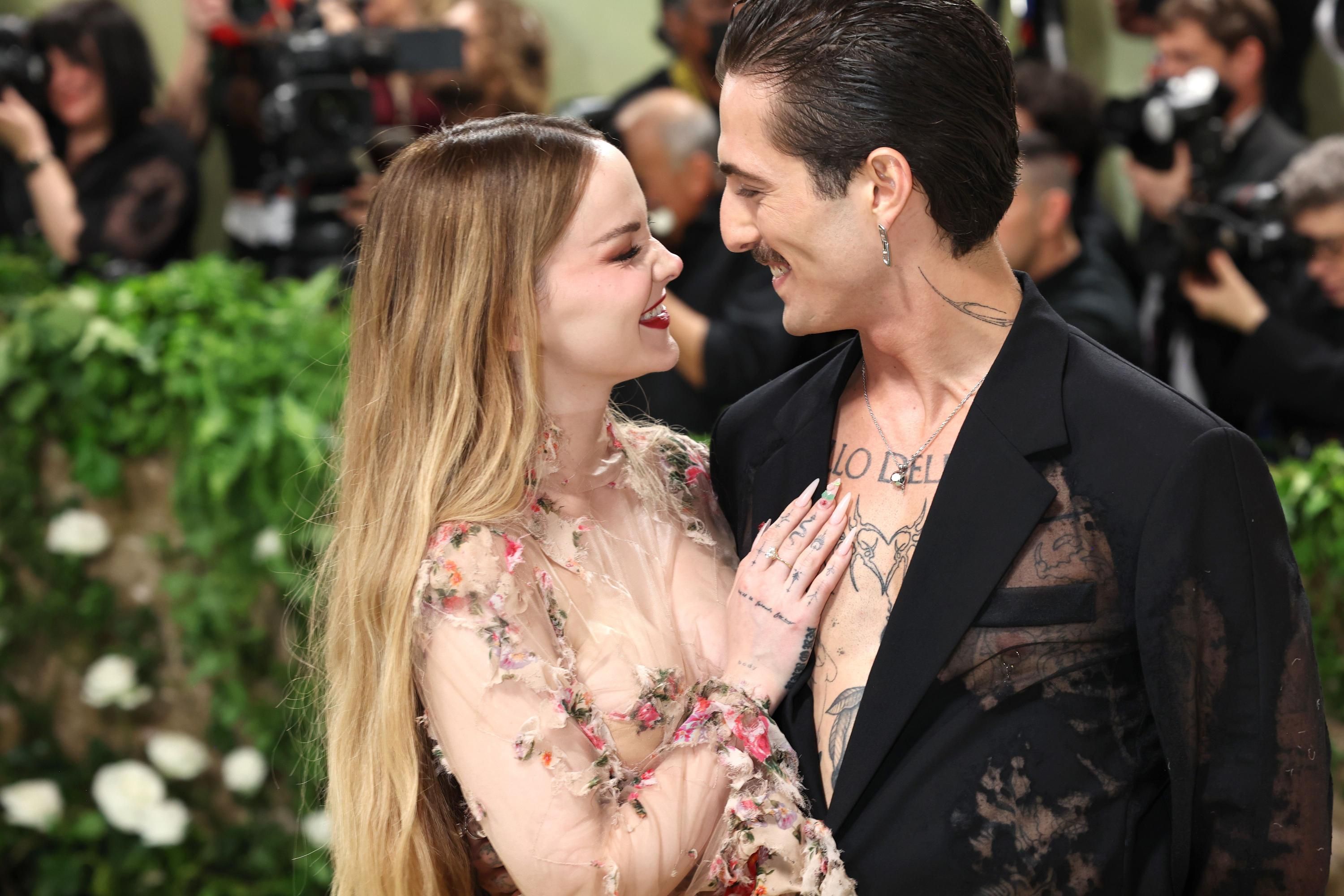 Дамиано Давид и Дав Камерон Дамиано Давид и Дав Камерон